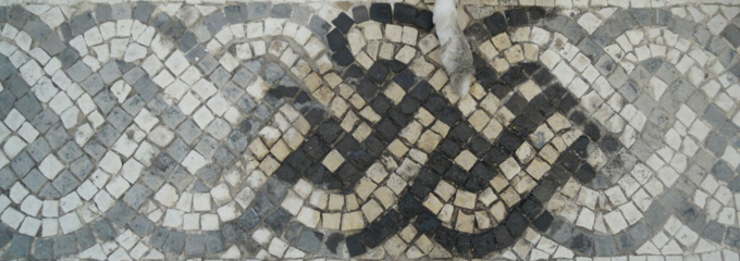 tumb_Archaeological_park_Emonan_House_Ljubljana_Cleaning_the_surface_of_mosaic_lightbox-Author Katarina Zagar.jpeg